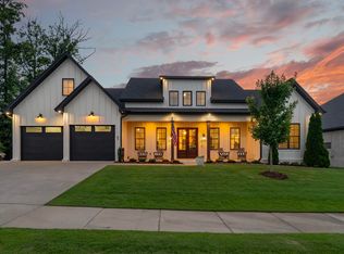 83 Falstone Dr, Little Rock, AR 72223