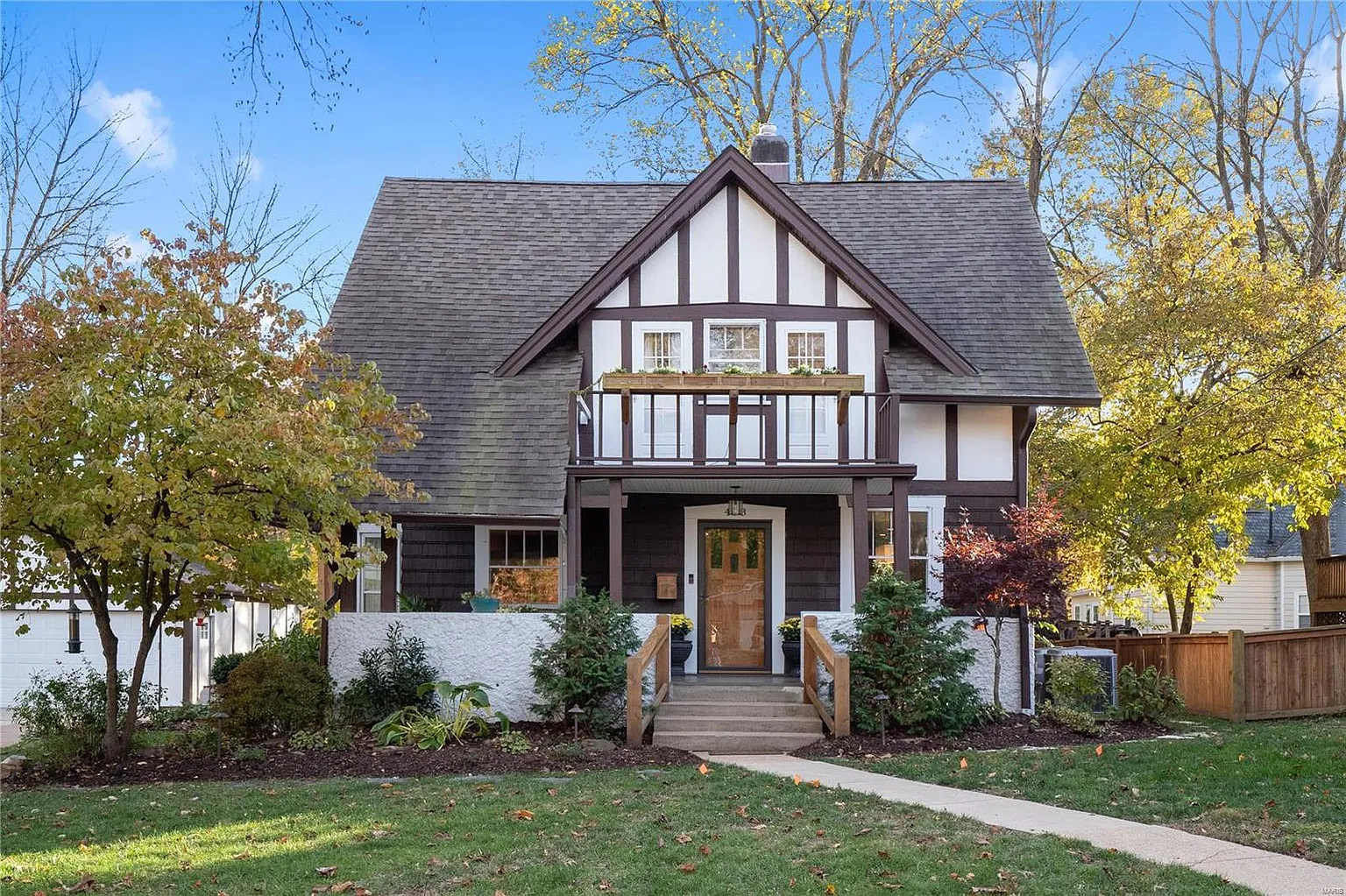 408 S Park Ave photo 1