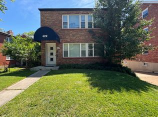 422 S Hanley Rd #1, Saint Louis, MO 63105