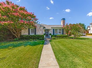 3627 S Versailles Ave, Dallas, TX 75209
