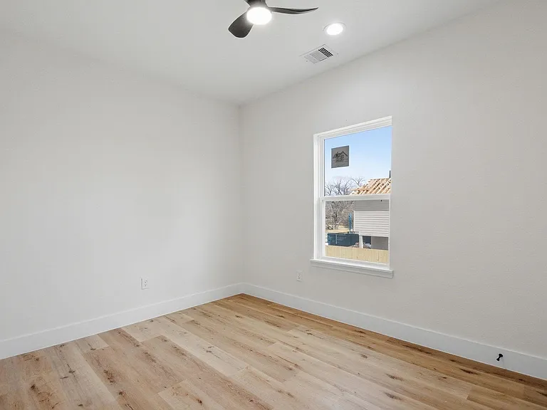 3320 Francis St #A — Photo 21