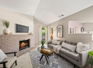 8265 Wightman Ave, Fair Oaks, CA 95628