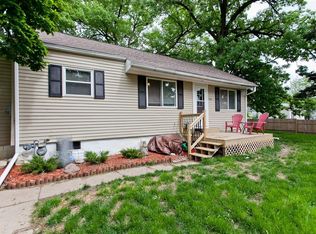 1200 Center Point Rd NE, Cedar Rapids, IA 52402