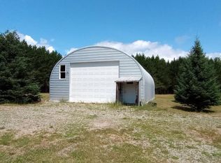 10 Country Ct, Houghton Lake, MI 48629