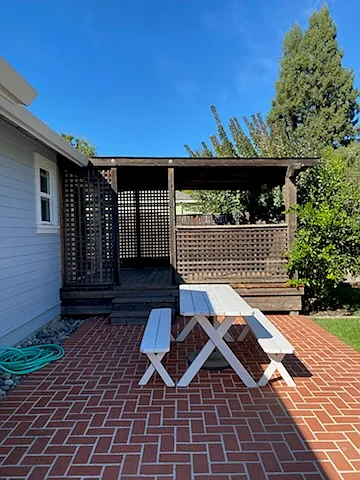 18185 Barrett Ave — Photo 18