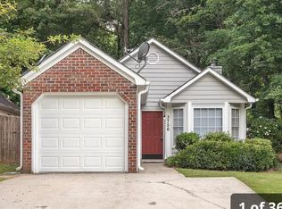 3756 Old Oak Ct, Powder Springs, GA 30127