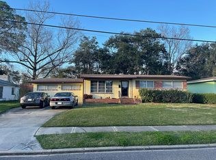 7213 Holiday Rd N, Jacksonville, FL 32216