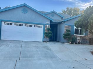 1004 Naval Ave, Madera, CA 93637