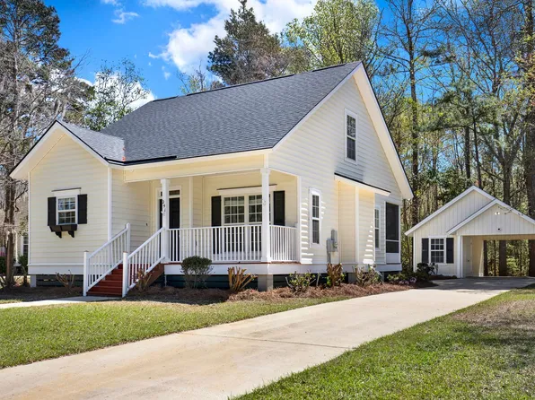 291 Landing Way, Richmond Hill, GA 31324