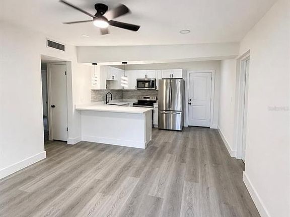 4th image of 101 CLUB ROAD