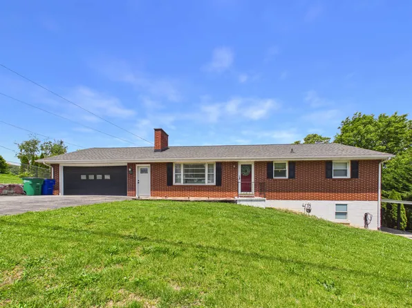 85 Wades Ln, Christiansburg, VA 24073