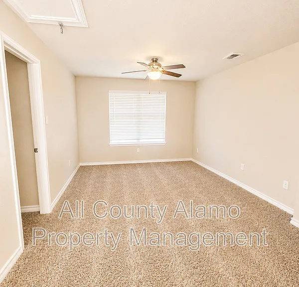 13710 Aria Cv — Photo 10
