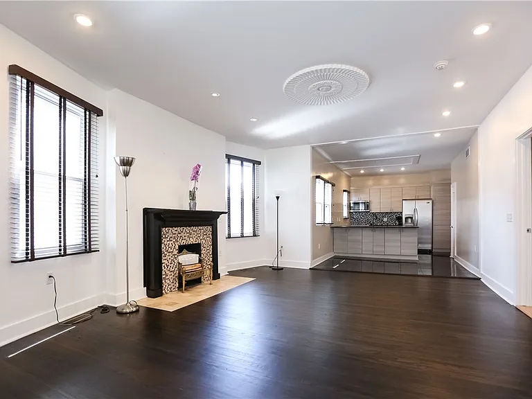 71 Rutgers St — Photo 13