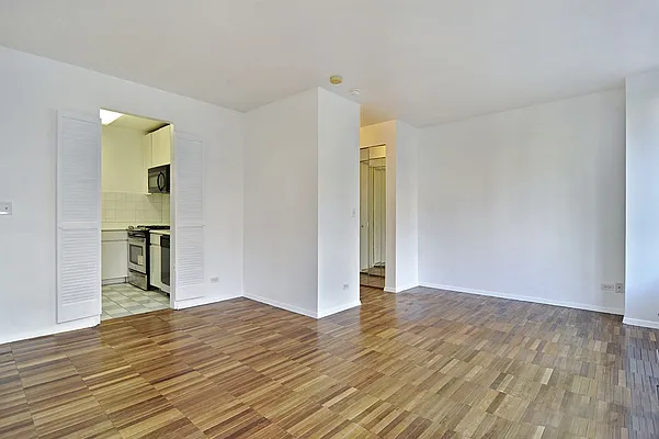 Rented by Corcoran | media 7