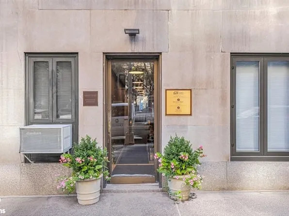 180 E 79th St #1B, New York, NY 10075
