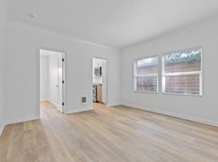 5712 N Interstate Ave APT 7, Portland, OR 97217