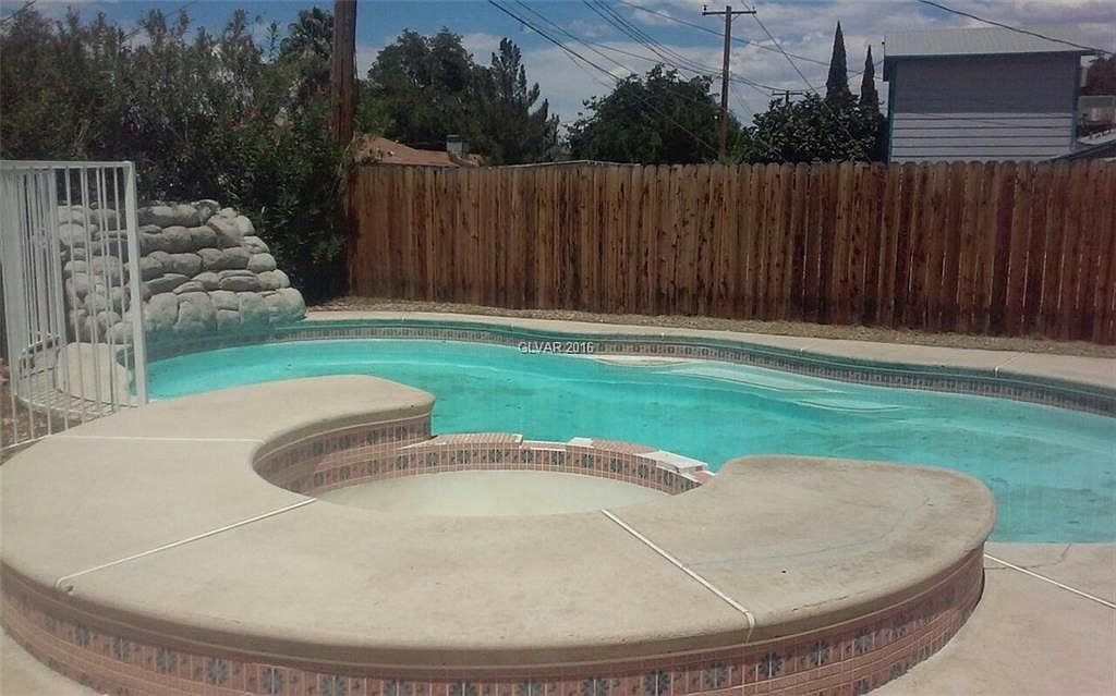 a-cya♡ In The Swim ClearAway CYA Cyanuric Acid Remover, 1.5 lbs ITS