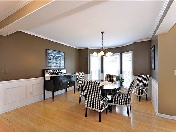 2nd image of 3284 Standing Peachtree Trl NW