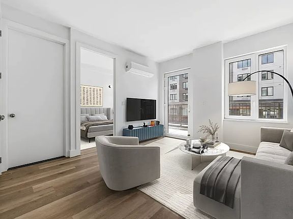 3rd image of 89-25 162nd St #1111