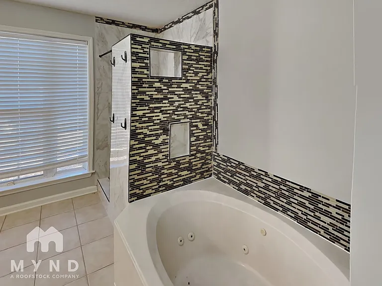 9236 Speerberry Cir — Photo 15