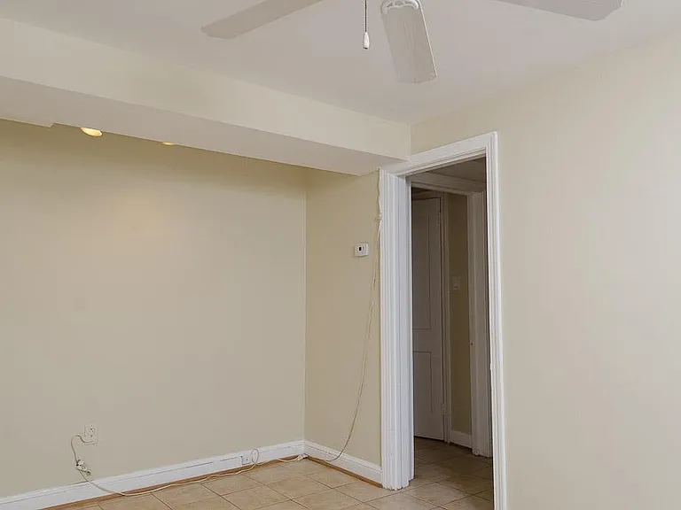 810 Jackson Ave #B — Photo 19