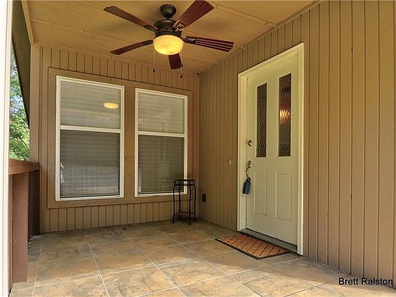 3rd image of 38 Nantucket Dr