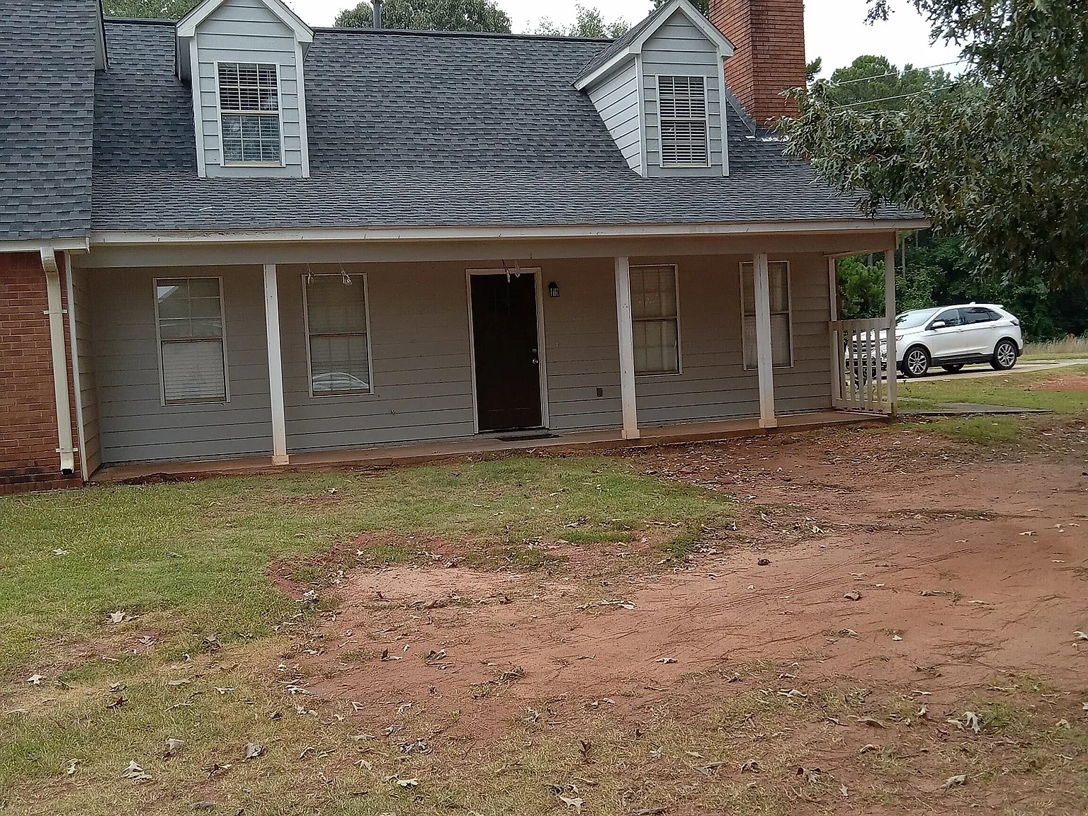 3 bed, 2.0 bath, 1350 sqft, $1,350 — Photo 4