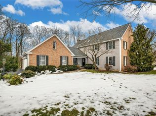 4565 Belmont Dr, Emmaus, PA