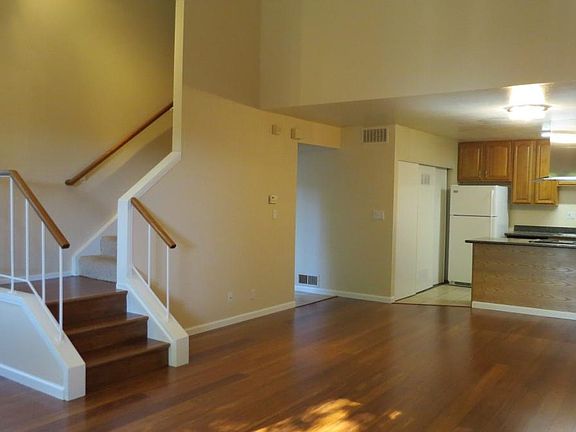 Living room (looking towards entrance)