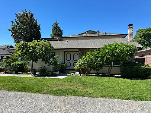 871 Canfield Ct #3 Photo 1