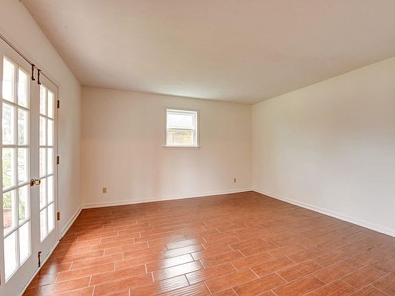 3rd image of 4728 Neyrey Dr