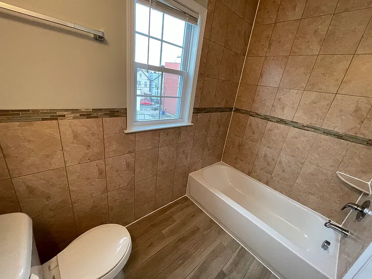 48 Searing Ave #2 — Photo 5
