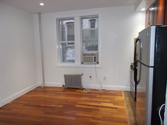 2nd image of 171 Eastern Pkwy #10B
