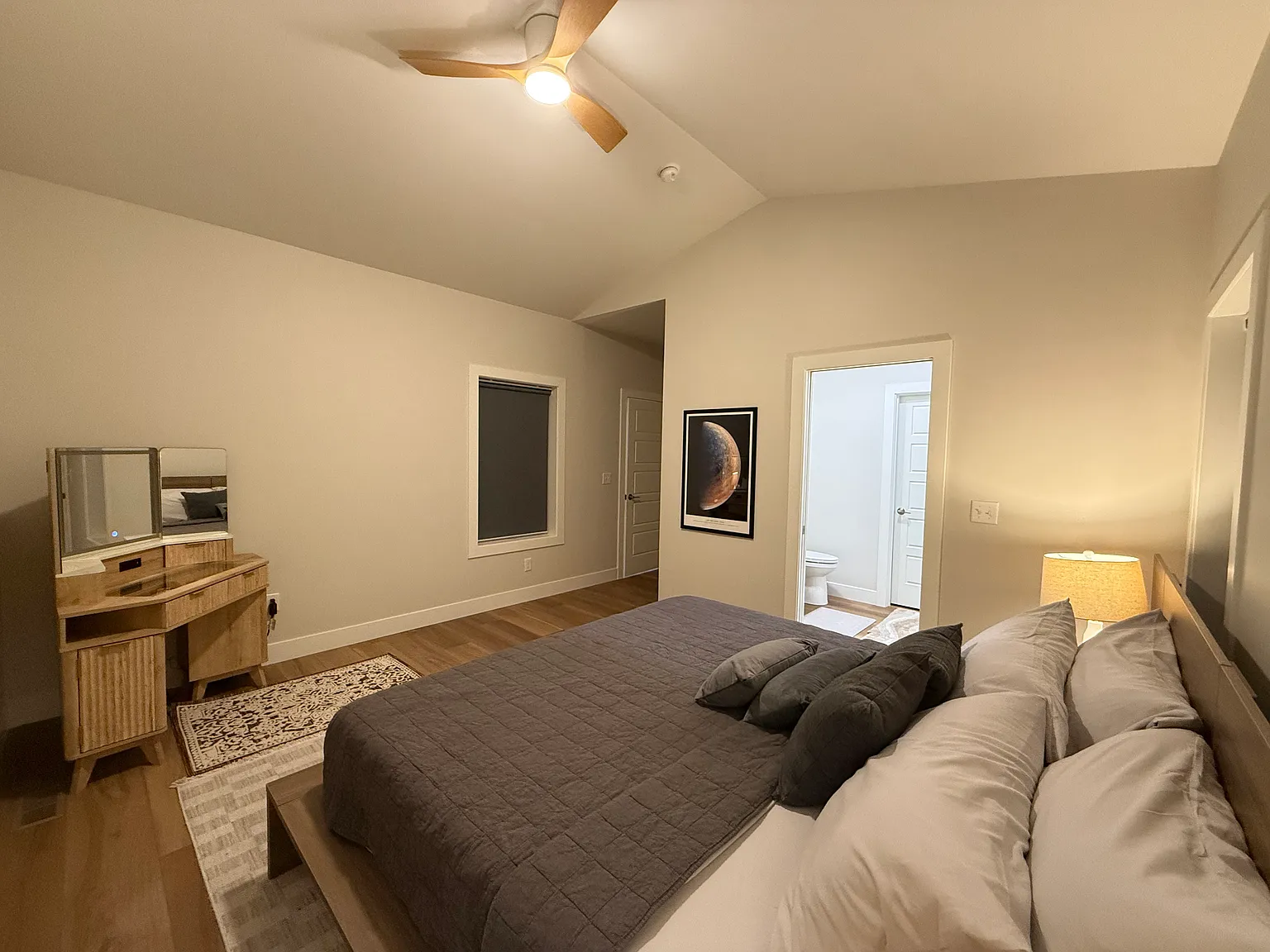3 bed, 1502 sqft, $3,500 — Photo 2