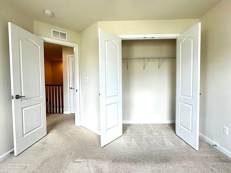 4863 Dane Ridge Cir — Photo 17