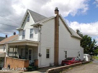 Seybert St, Hazleton, PA 18201