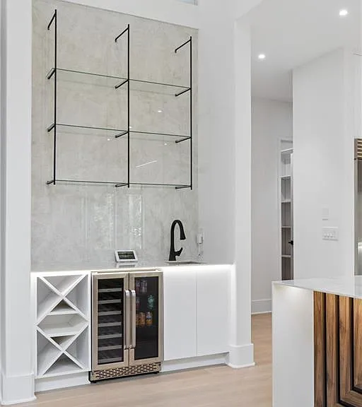 1000 Clementstone Northeast Dr — Photo 10