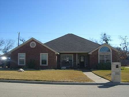2nd image of 707 Verlo Dr