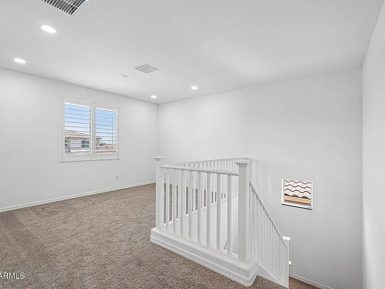 9019 W Denton Ln — Photo 33