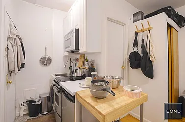 Rented by Bond New York