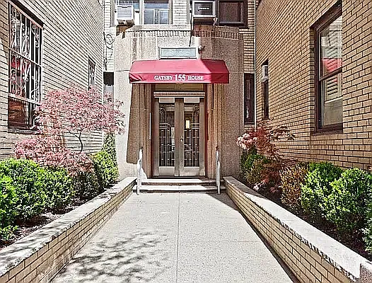 155 W 71st St #2H — Photo 2