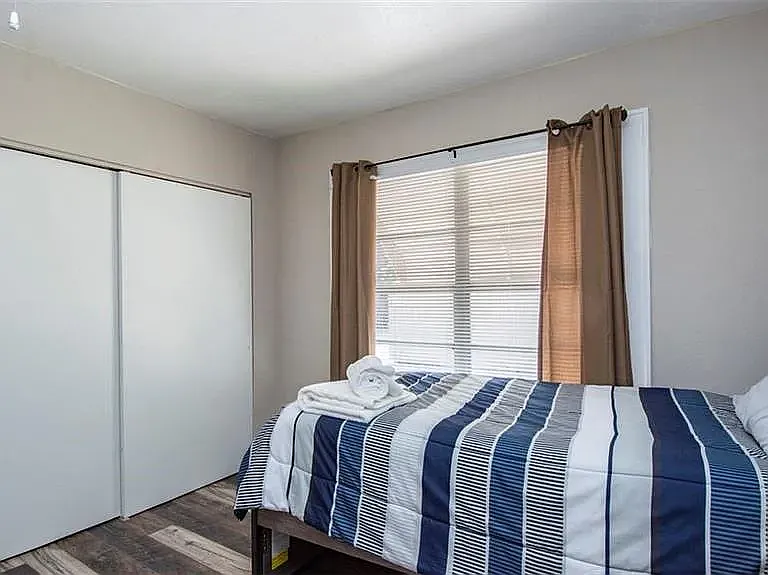 1003 Jasmine Way — Photo 8