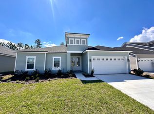 3400 Americana Dr, Green Cove Springs, FL 32043