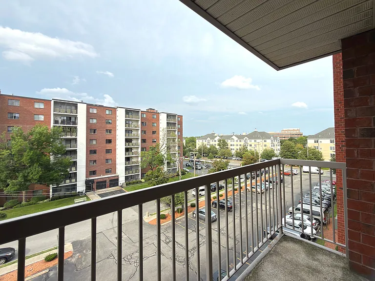 30 Revere Beach Pkwy #512 — Photo 19
