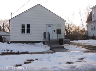 225 Linwood Ave, Waterloo, IA 50702