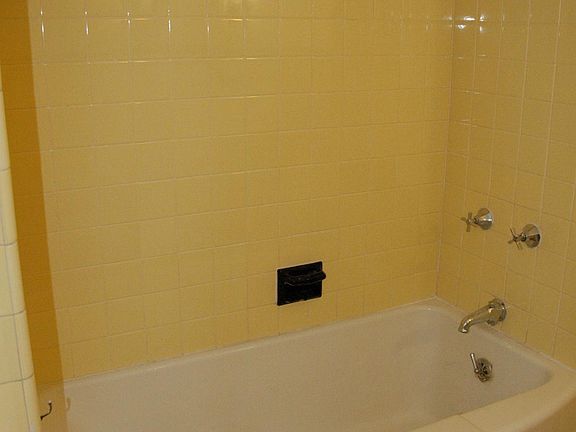 5th image of 1807 Ford Pkwy APT B