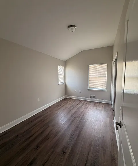 48 Flint Rd — Photo 10