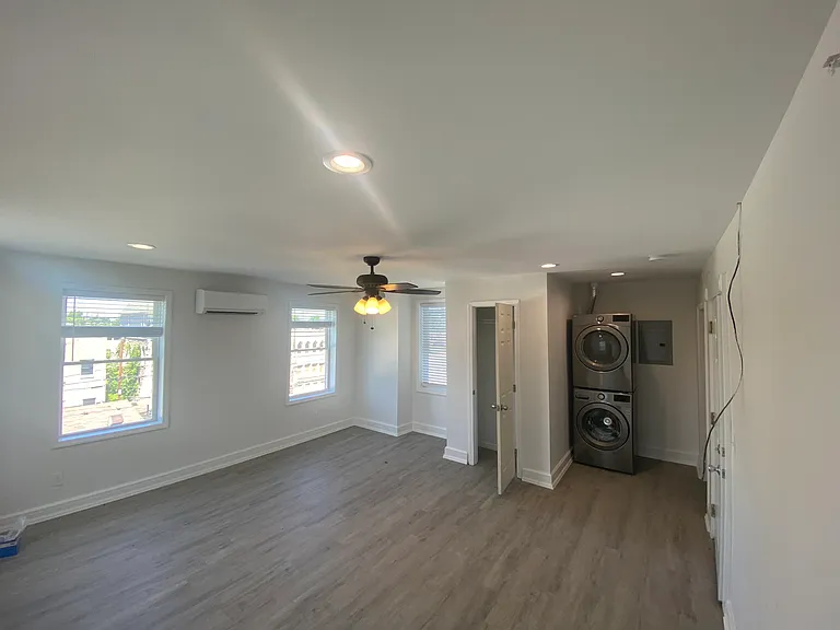1202 S 3rd St #305 — Photo 2