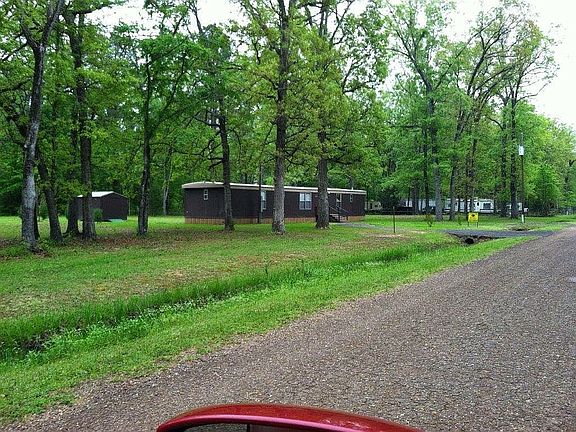 2nd image of 209 Meyers Ln