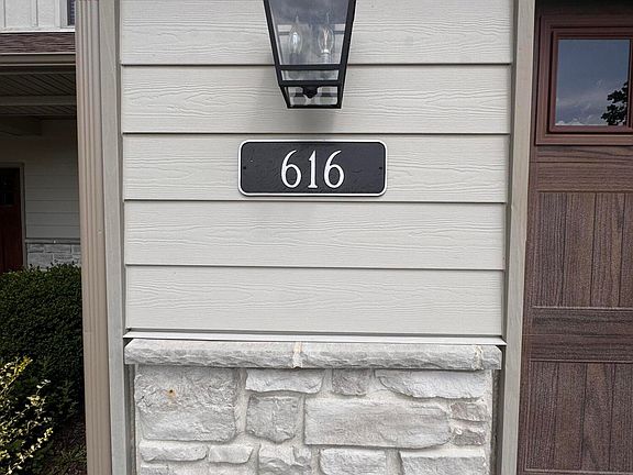 3rd image of 616 Sahalee Ct